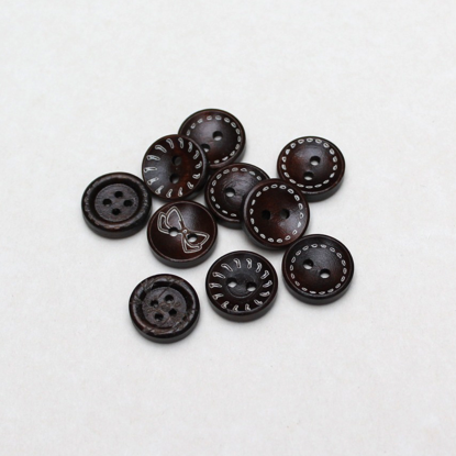 Picture of 205204 - Wooden Brown Buttons - 15mm