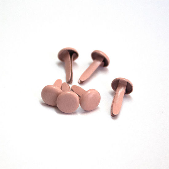 Picture of 8mm Light Pink - Plain Brads